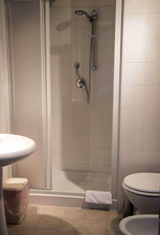 Bed and Breakfast La Casa Di Effe Cagliari Esterno foto
